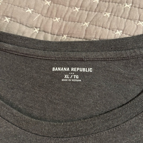 Banana Republic Women’s Long Sleeve Tee w/ Bicycle Graphic Charcoal Gray Size XL - Picture 4 of 5